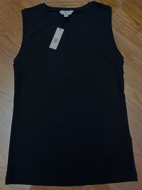 Banana Republic Black Sleeveless Ribbed Tank